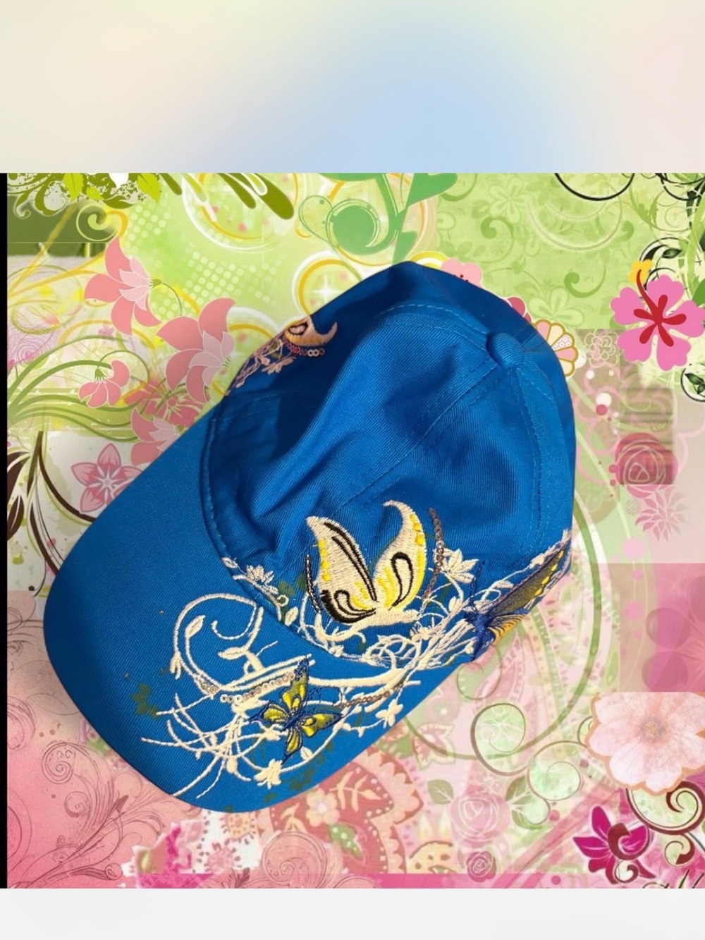 Frutiger Metro Bling Hat